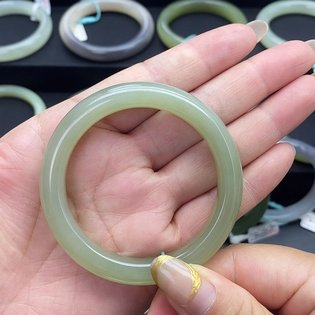 和田玉未镶嵌珠宝奇石51.52