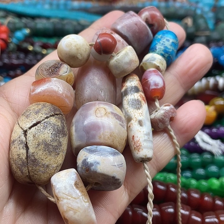 玛瑙/玉髓未镶嵌颈饰