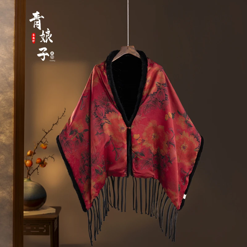 青娘子香云纱（娇艳）重缎印花拼接水貂毛双面百搭时尚披肩51496