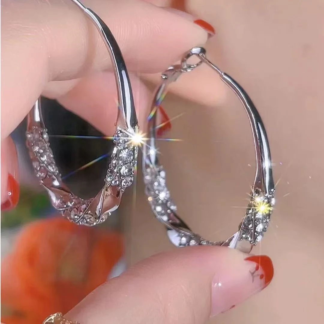 铜合金耳饰 时尚欧美大气轻奢个性大耳圈耳扣耳环2025款网红耳饰