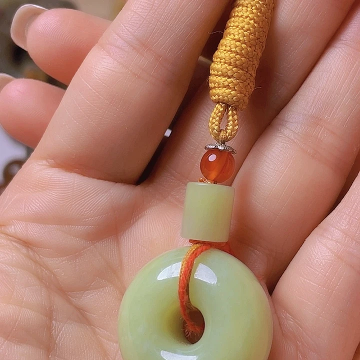 岫岩河磨玉（透闪石质玉）未镶嵌挂件老*