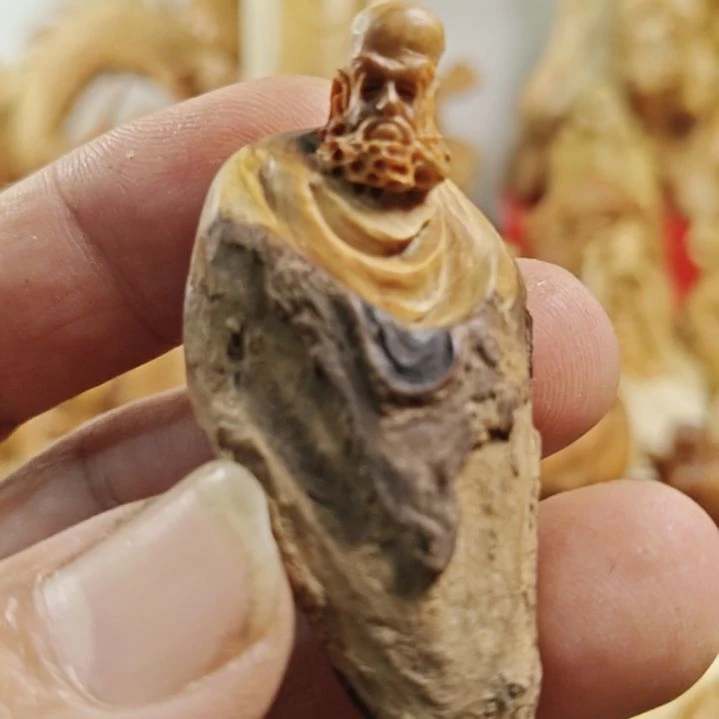 柏木独根独坨小达摩手把件