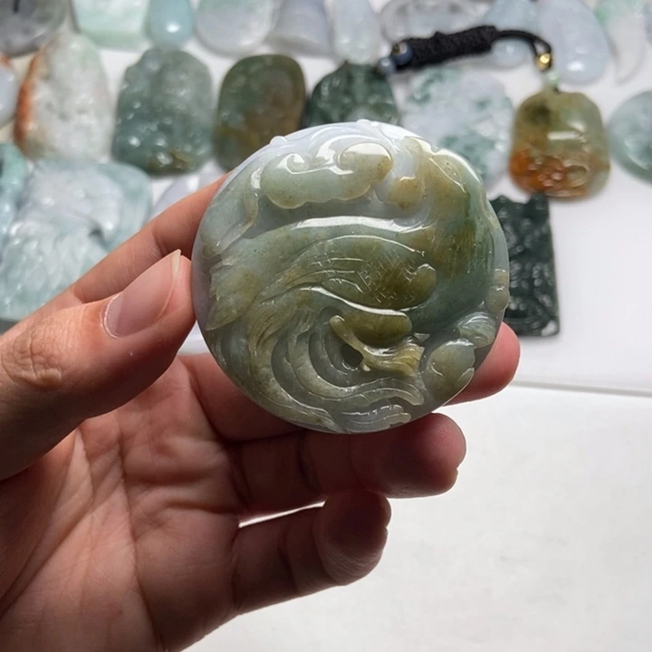 翡翠未镶嵌颈饰朱雀29