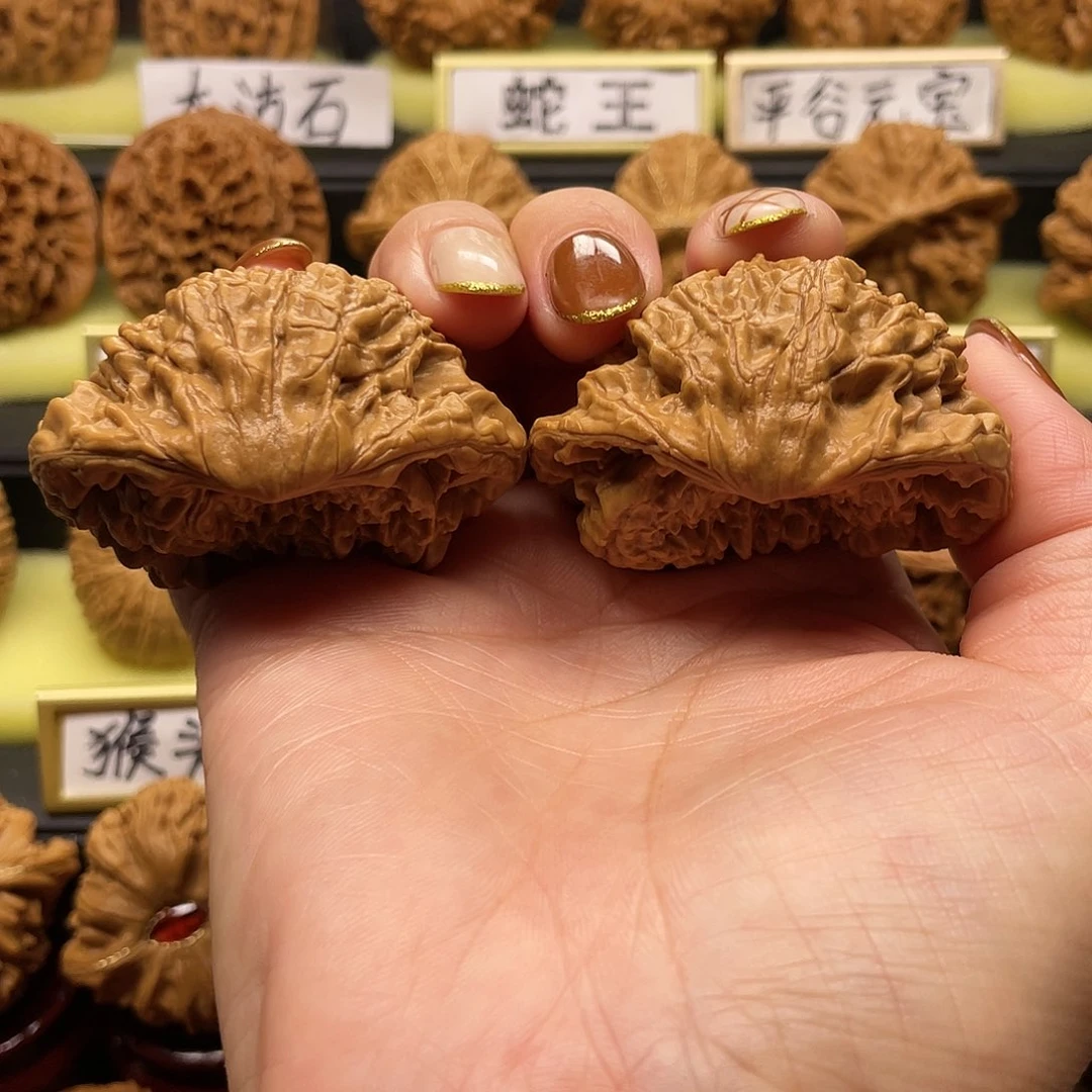 【闪购商品】吊坠文玩核桃蛇王51