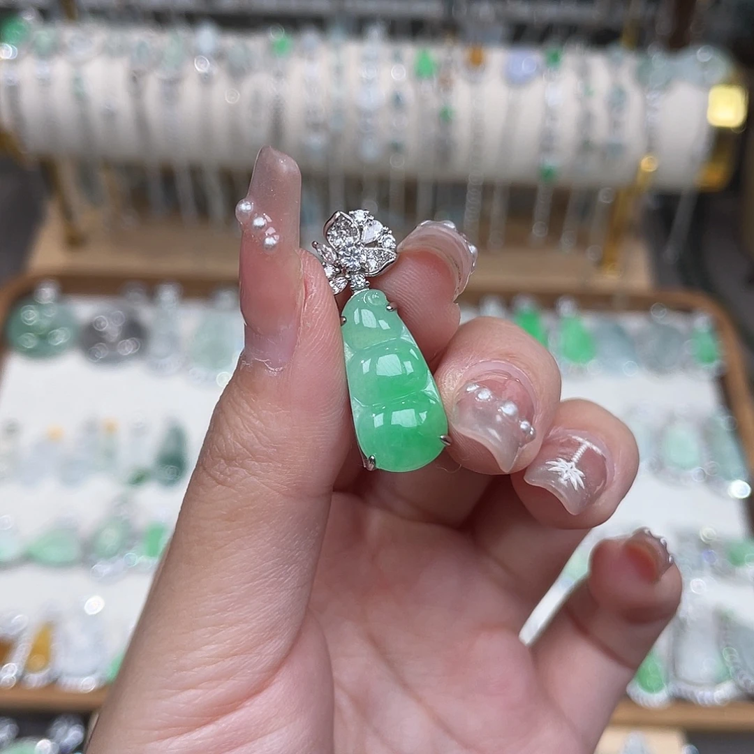 翡翠银S925镶嵌颈饰