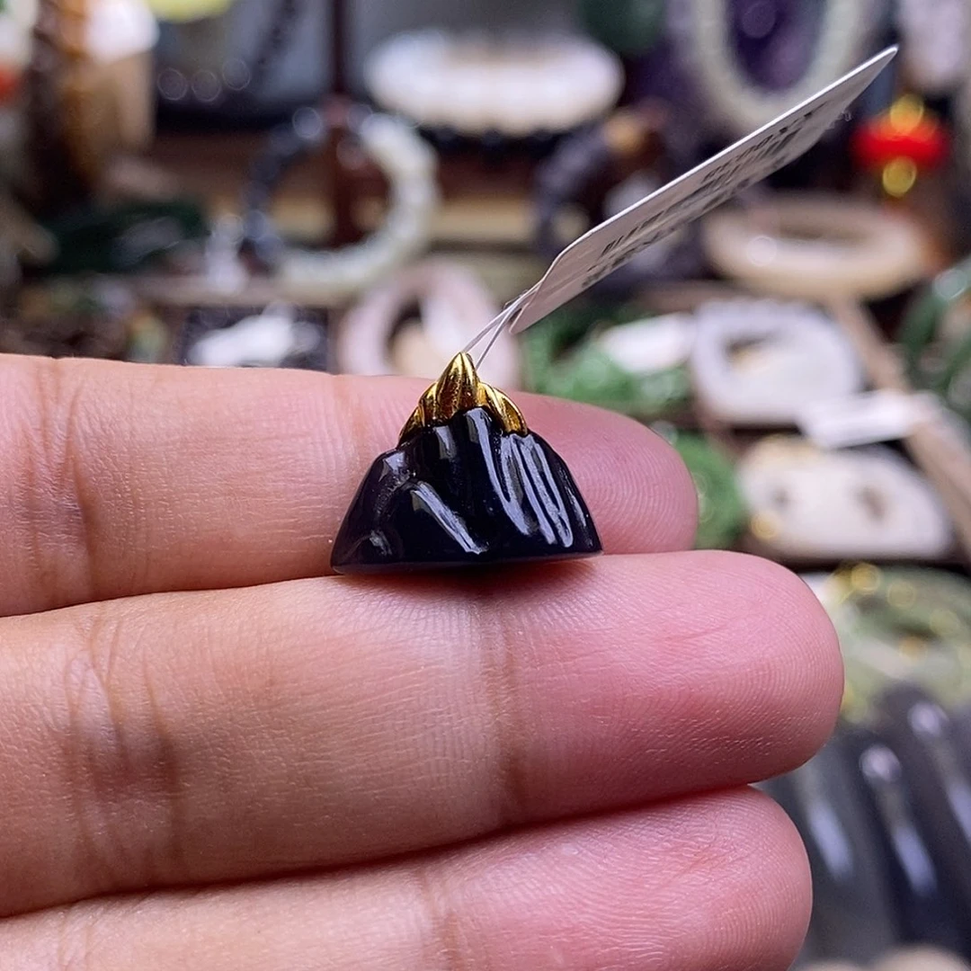 颈饰未镶嵌和田玉收藏级烟紫老矿料高冰帝王紫金镶靠山