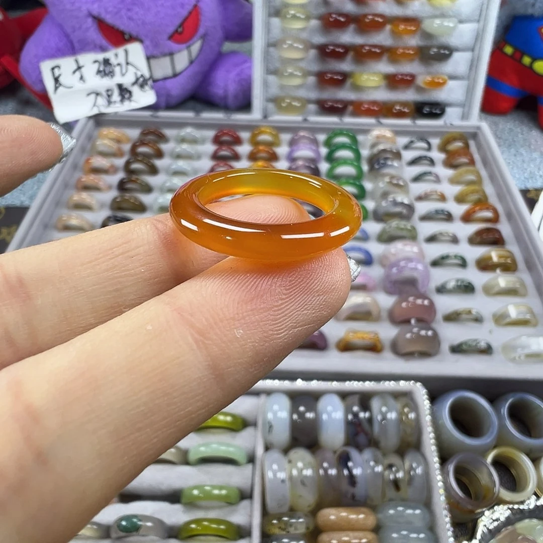 玛瑙/玉髓未镶嵌戒圈B5不退换17.1港15
