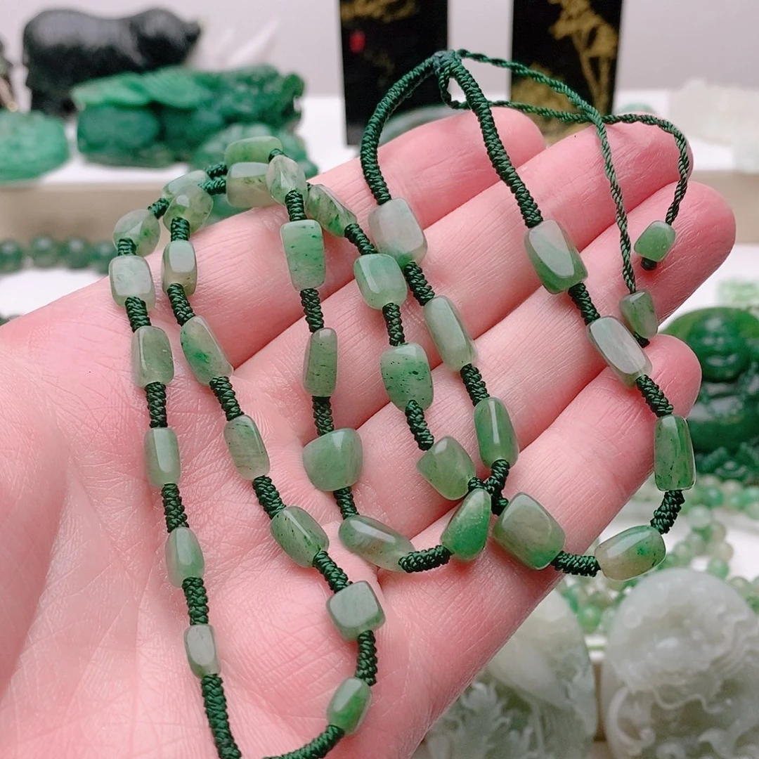 独山玉未镶嵌珠链