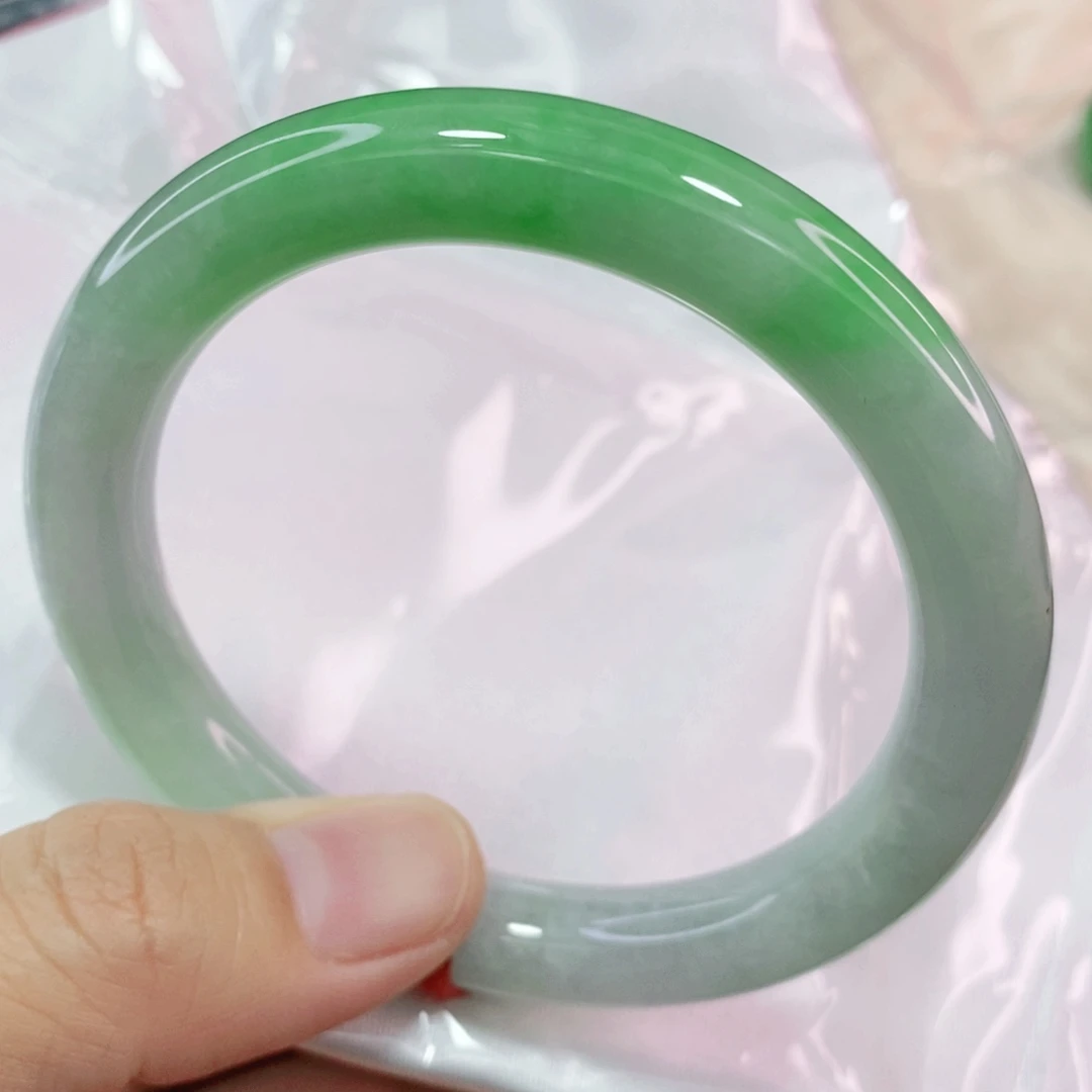 未镶嵌手镯翡翠57圈口圆条