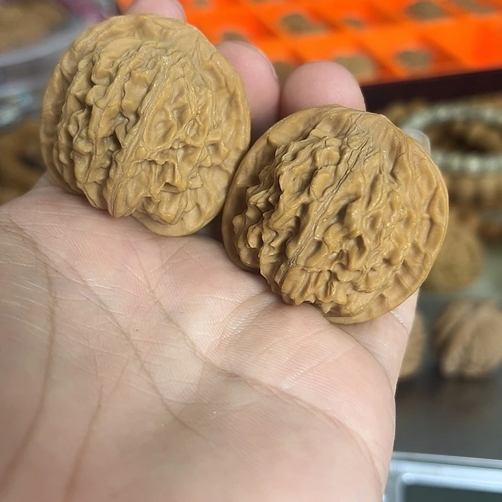 把件文玩核桃38左右天地