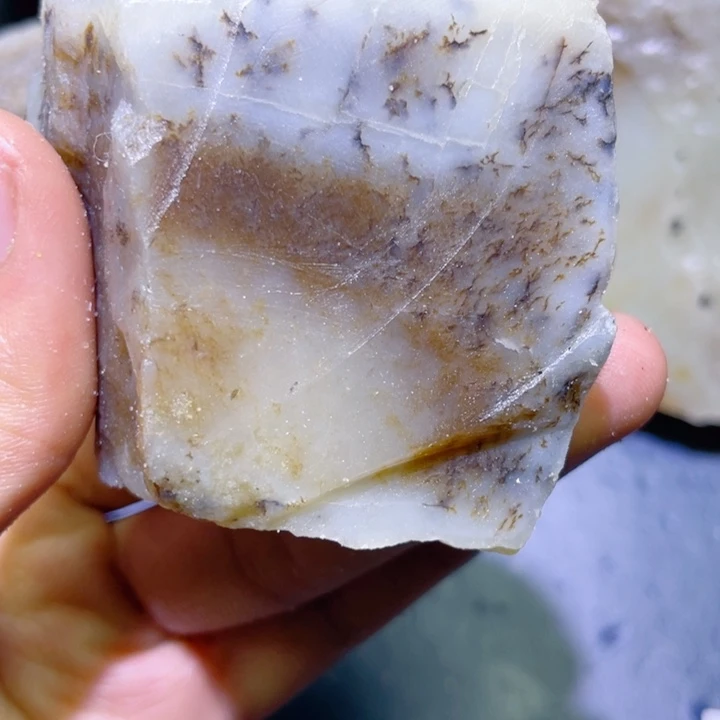 和田玉未镶嵌珠宝半成品