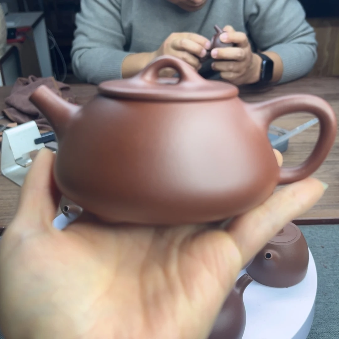 玥***宝紫砂茶壶原矿紫泥平盖石瓢190毫升左右