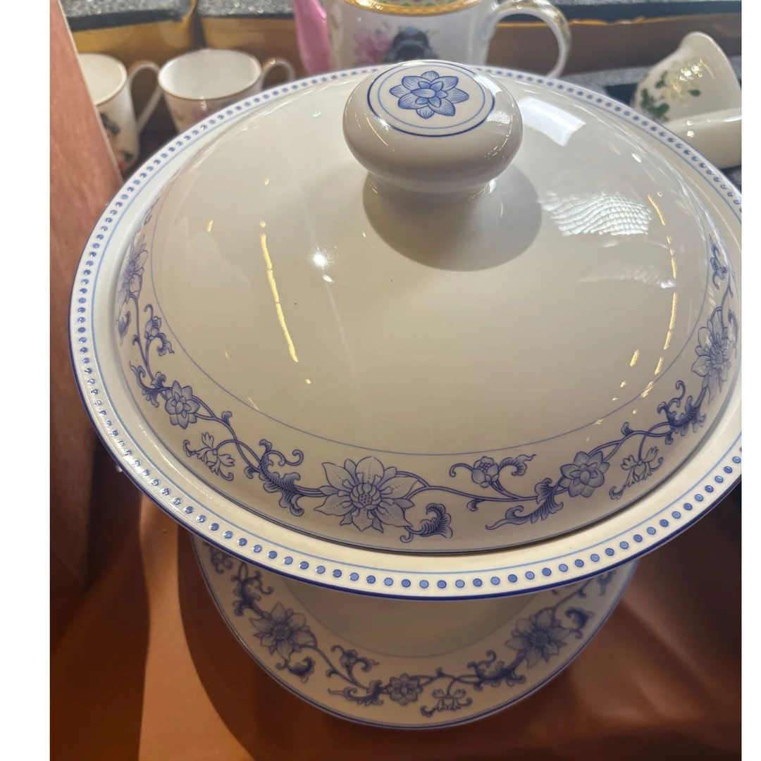 【熊建军窑】56头蓝色缠枝莲餐具套组