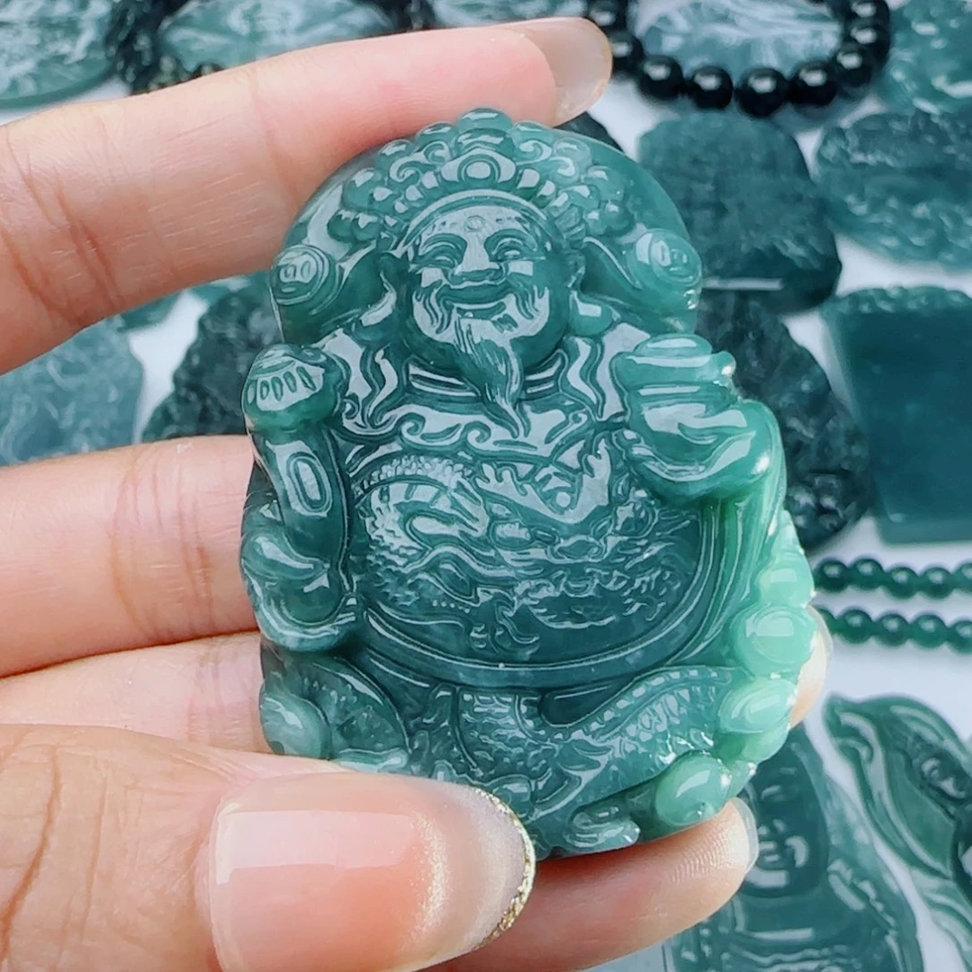 颈饰未镶嵌翡翠多样性发货天然的A货翡翠