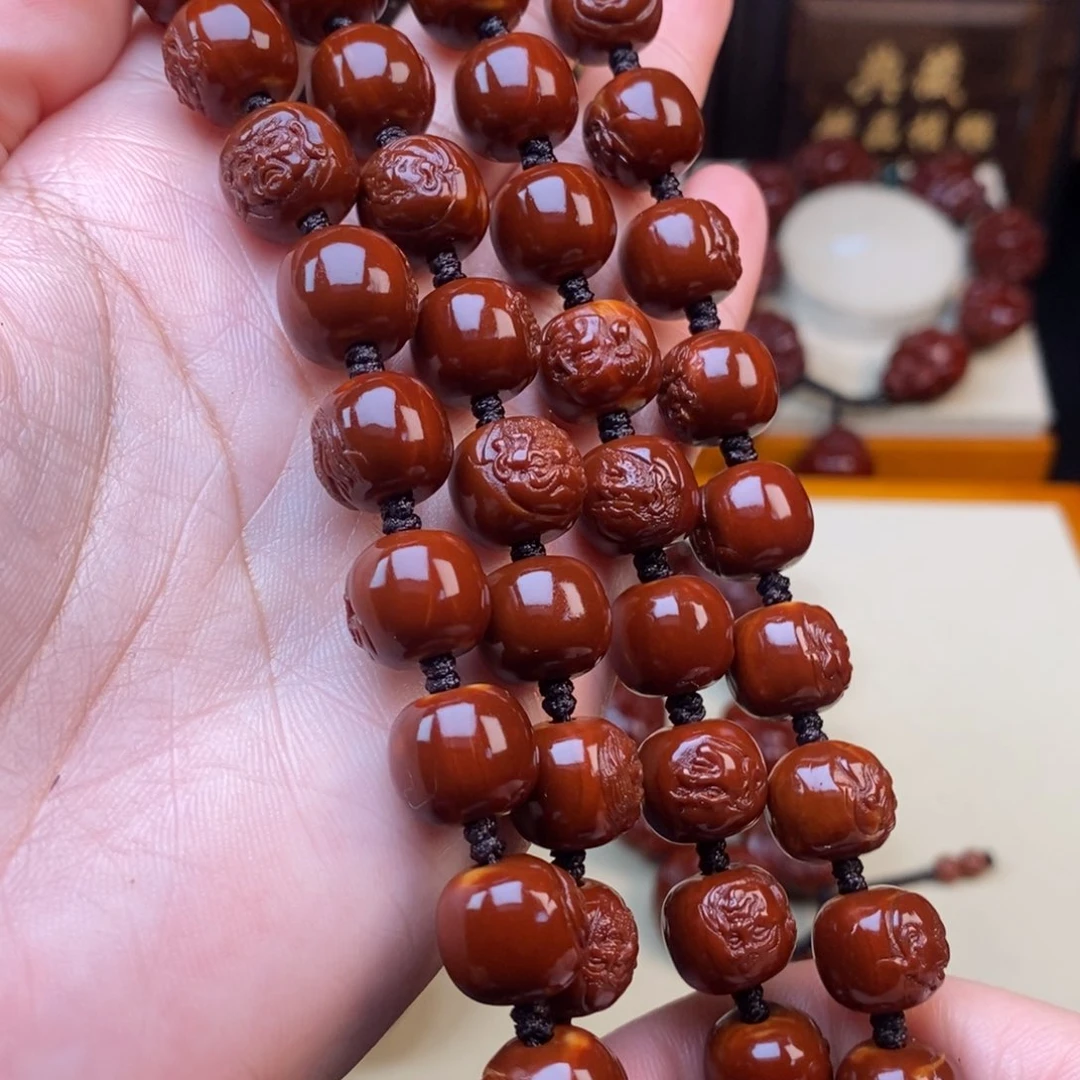 橄榄核吊坠笑**生十八罗汉