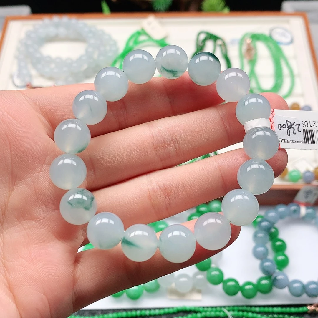 颈饰未镶嵌翡翠手链