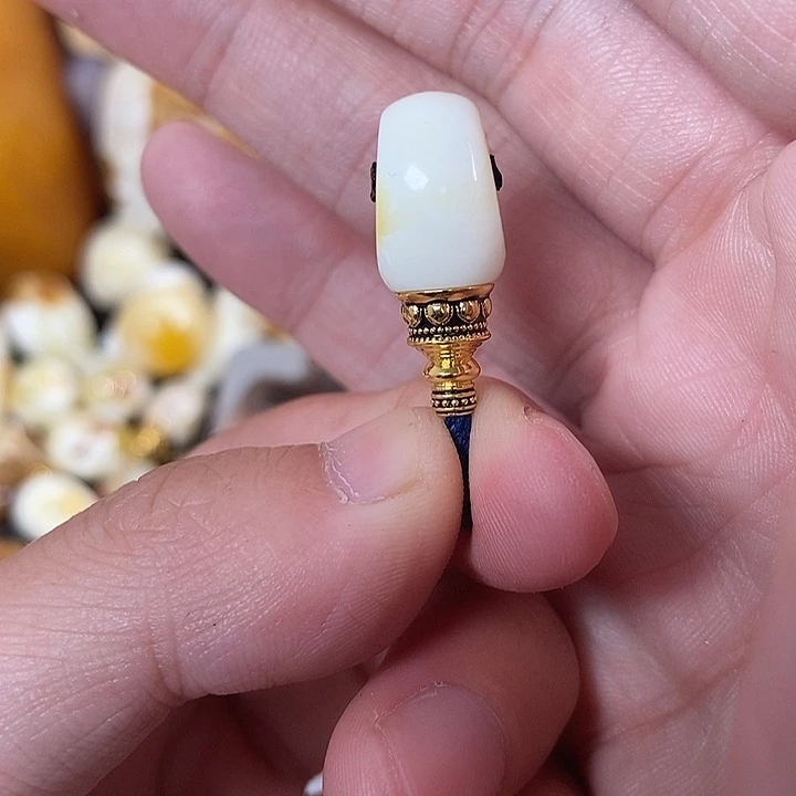 琥珀未镶嵌珠宝奇石我