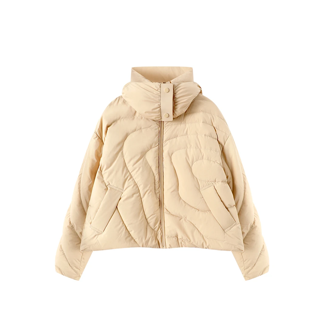 小个子慵懒风短款羽绒服女奶杏色连帽宽松压纹ZGWD8332HN