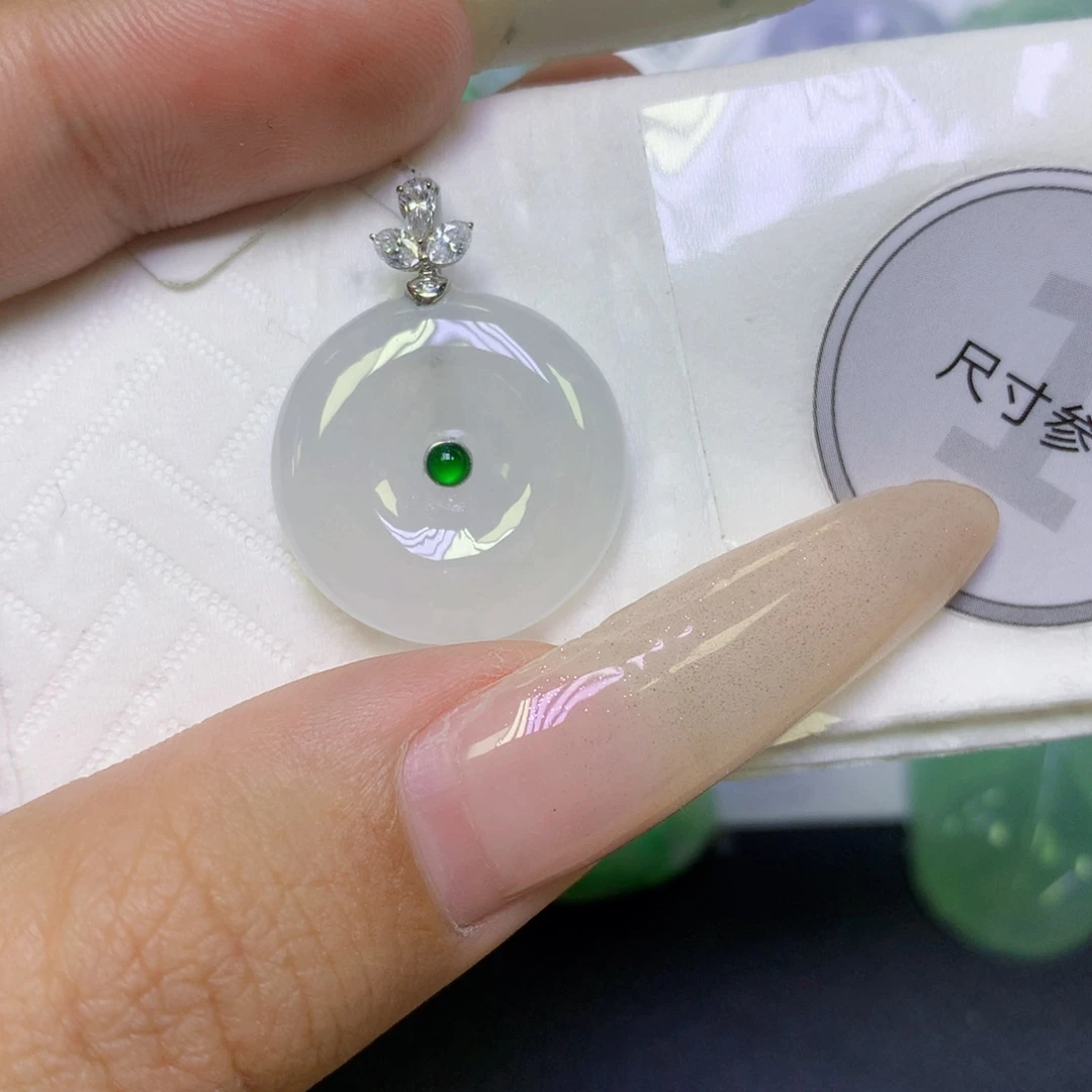 翡翠18K金镶嵌颈饰天然缅甸翡翠a货百元以上9元证书费自理