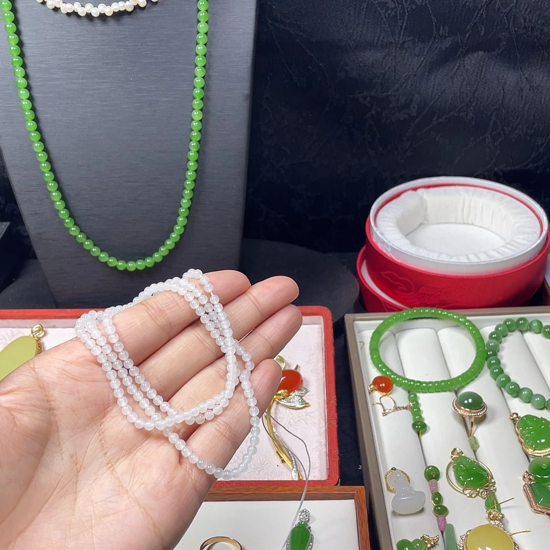 和田玉手串未镶嵌