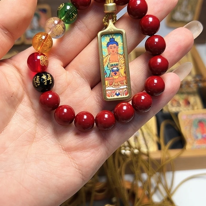 佛心果吊坠内**姐我是一只小小鸟的小可爱