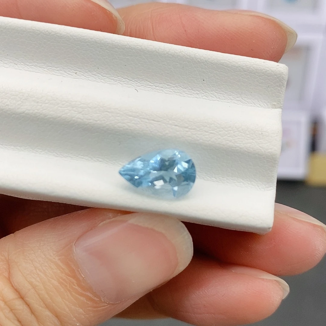 海蓝宝石裸石未镶嵌2.2