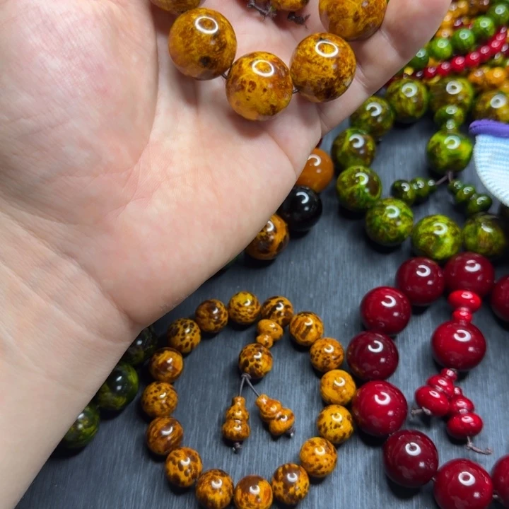 松木琥珀木文玩手串