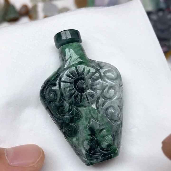翡翠未镶嵌颈饰天然缅甸翡翠