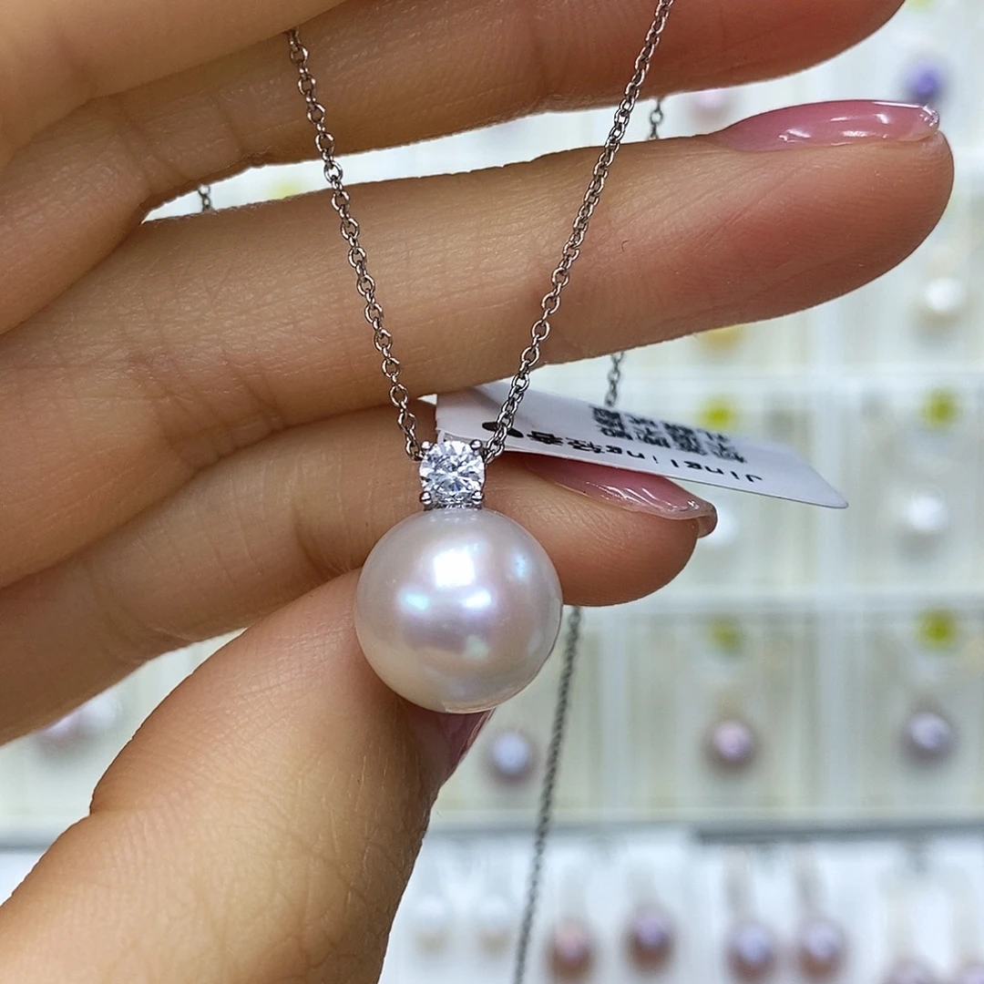 ****妈银S925镶嵌吊坠(赠链)淡水珍珠