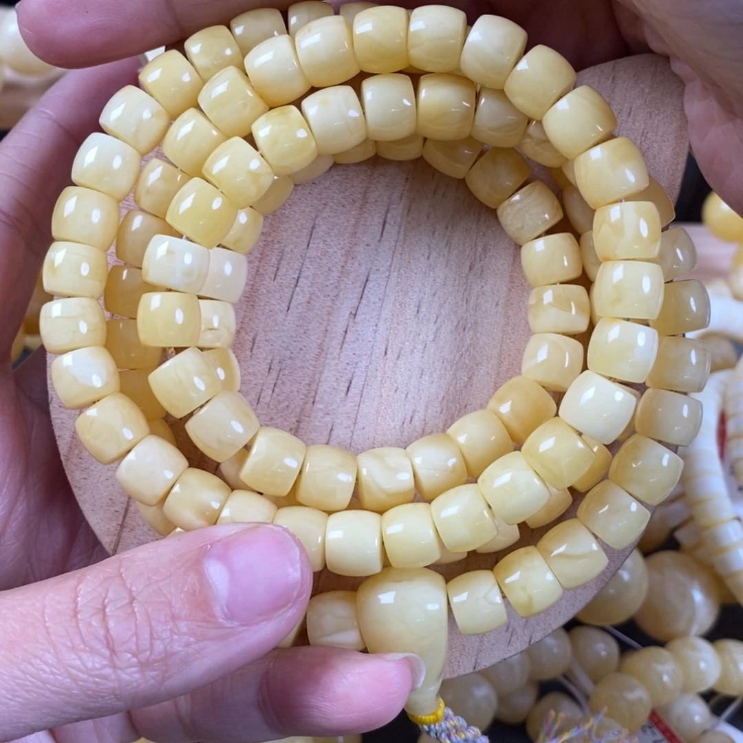 蜜蜡裸石未镶嵌9➕奶白直切108