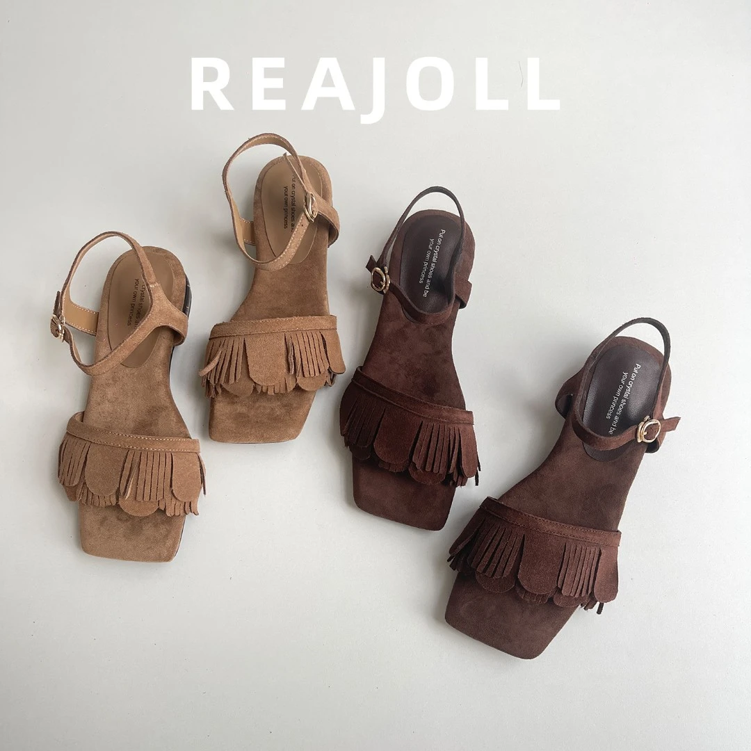 凉鞋女夏外穿2025新款流苏低跟气质法式复古百搭小众罗马女士鞋子