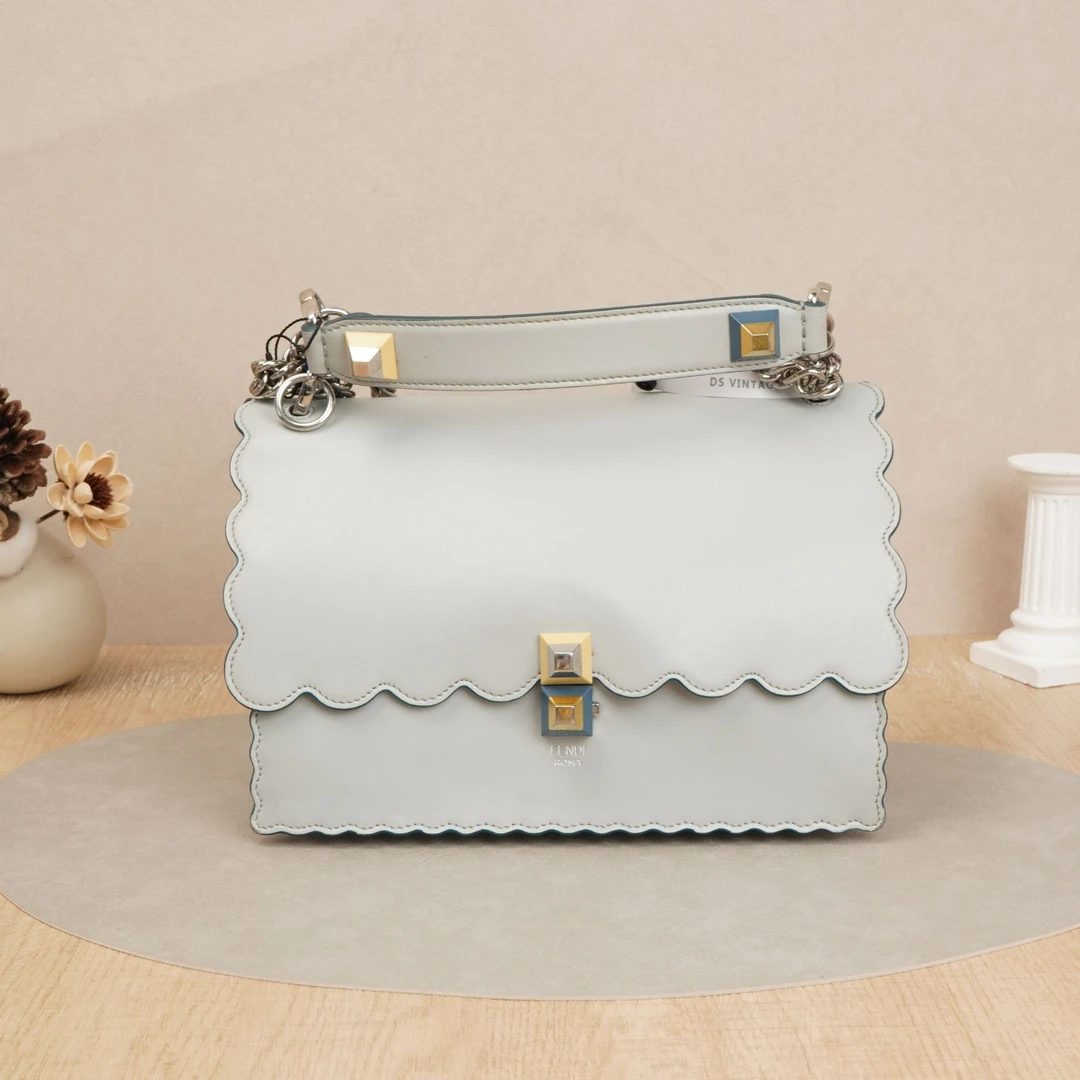 95新 FENDI/芬迪 芬迪kani单肩包蓝灰色牛皮/DS026996