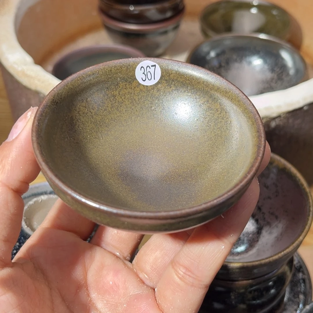 茶盏义兴龙窑坚持真柴烧