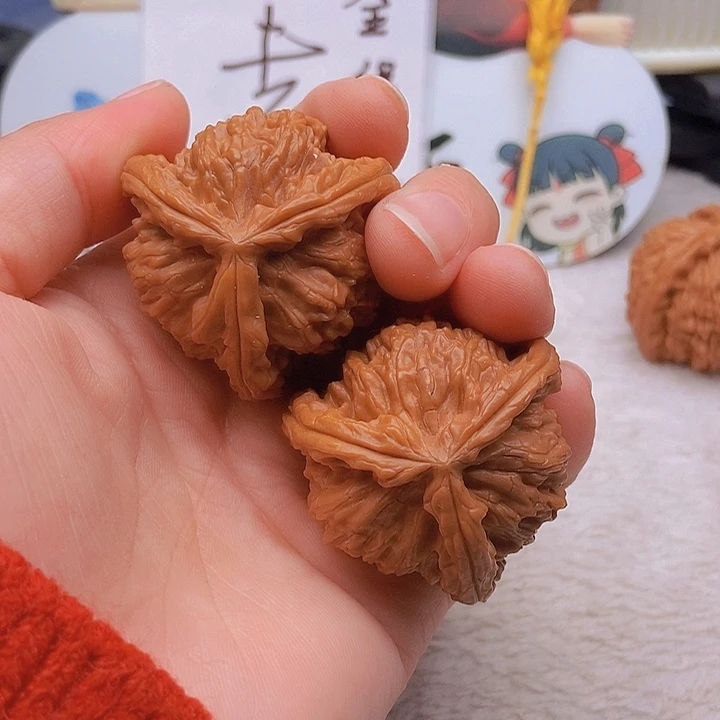 吊坠文玩核桃。***。三棱