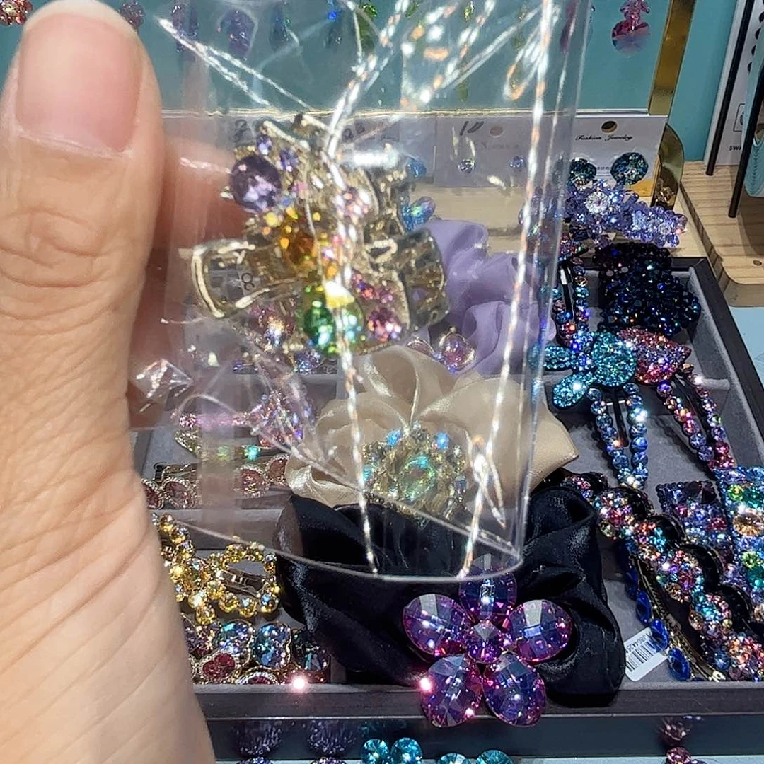 布艺铁合金耳钉和