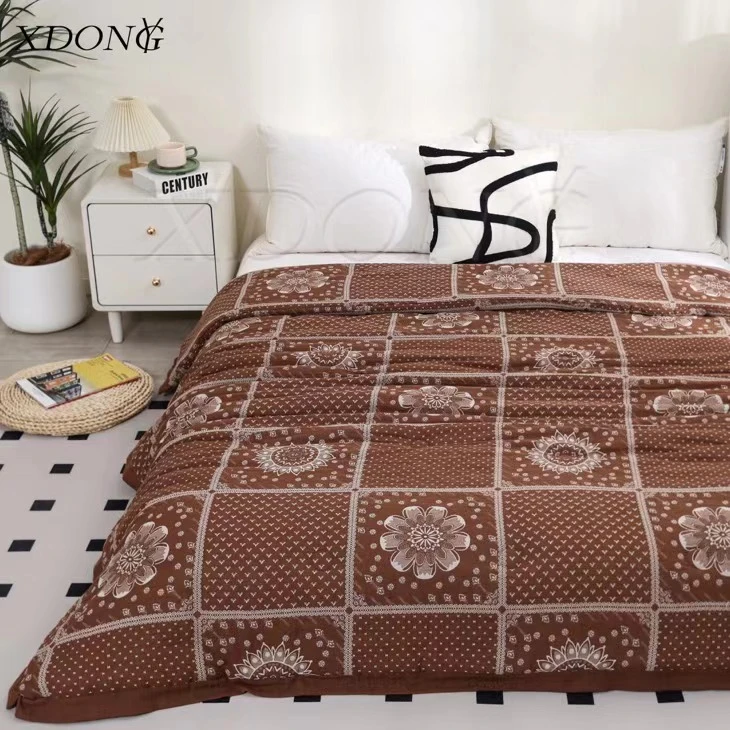 XDONGY（冬云家纺）150*200高端亲肤柔软 梦莲幻花 蓄热保暖被
