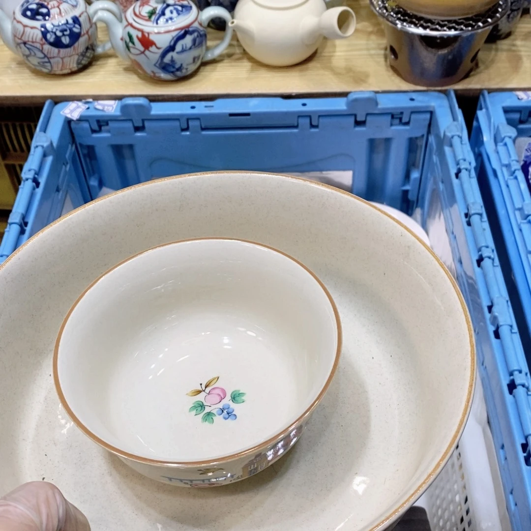 叶***潼瓷片哈哈哈哈哈哈哈哈哈哈哈