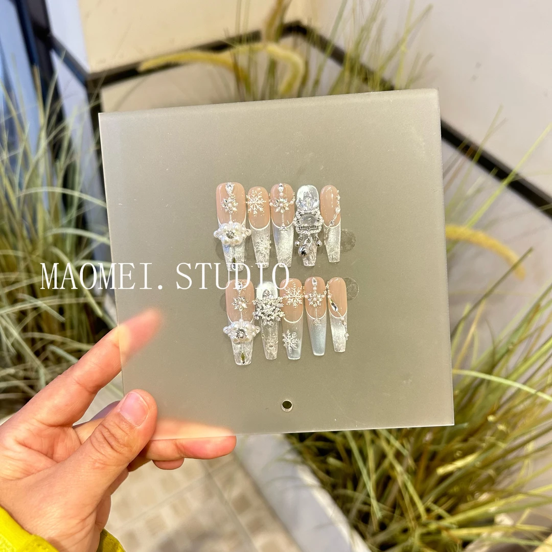 【认真的雪】猫妹穿戴甲 设计师款冬季初雪主题手工穿戴甲