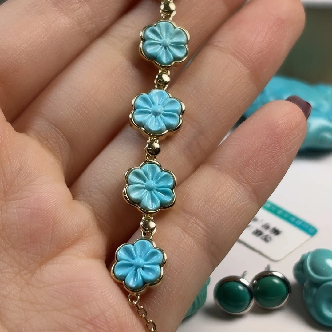 绿松石18K金镶嵌颈饰