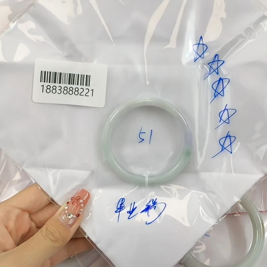 天然缅甸翡翠手镯51春彩