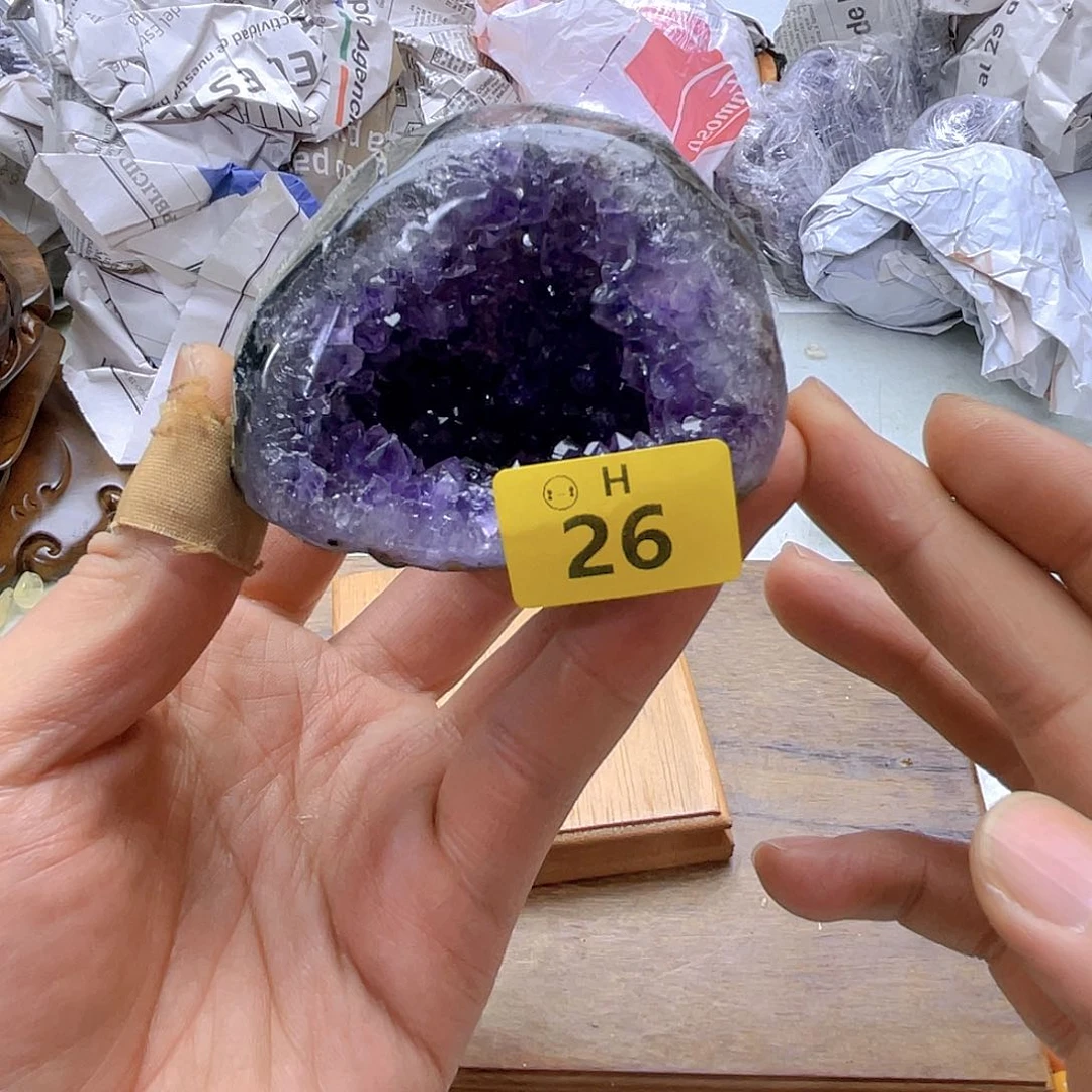 紫晶大型摆件（非配饰）未镶嵌