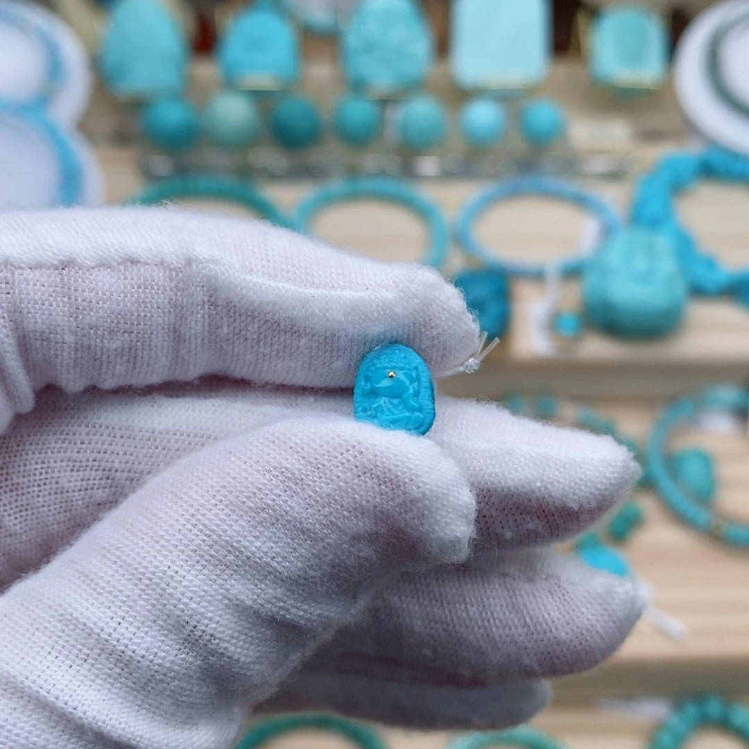 未镶嵌绿松石珠宝奇石