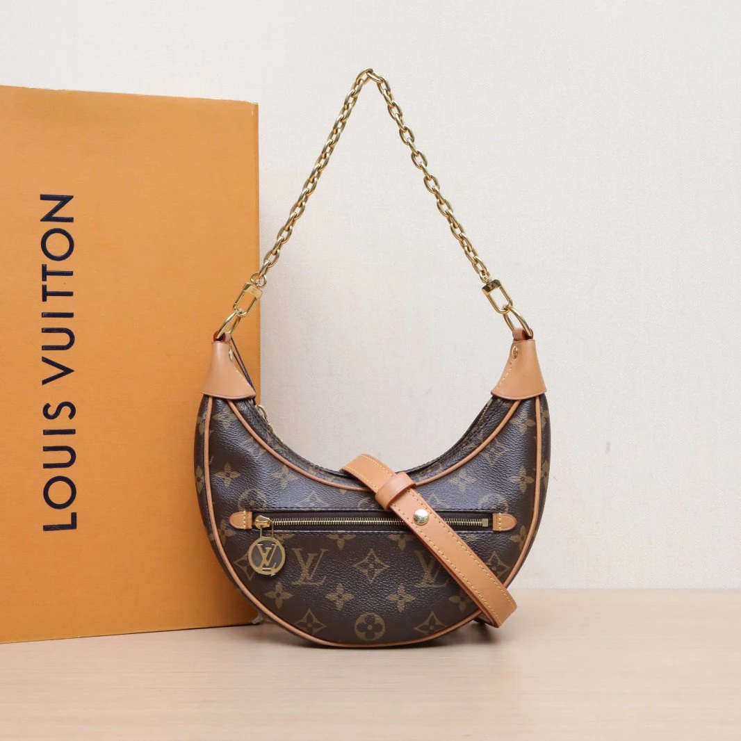 95新 LouisVuitton/路易威登 小花黑黑Loop 豌豆包 老花 PVC
