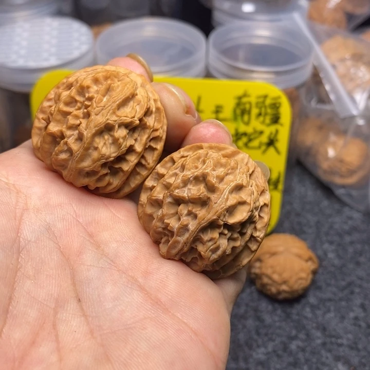 【闪购商品】吊坠文玩核桃36苹果圆