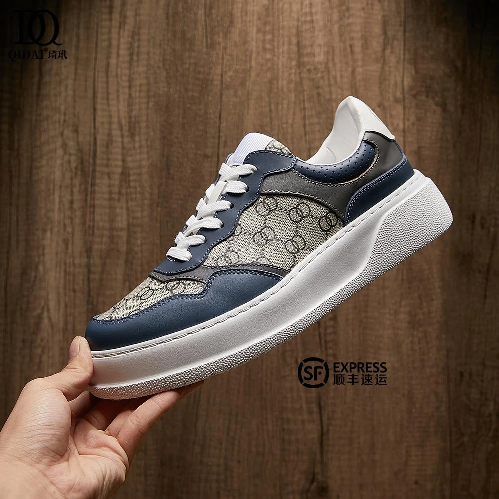 琦玳QIDAI 2025秋冬新款男鞋真皮牛仔拼接透气板鞋厚底增高系带大