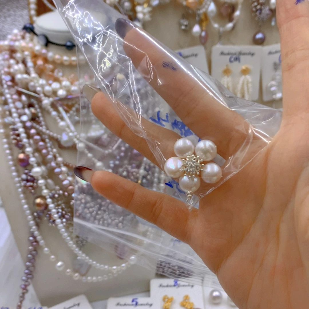 淡水珍珠耳饰银S925镶嵌@****”