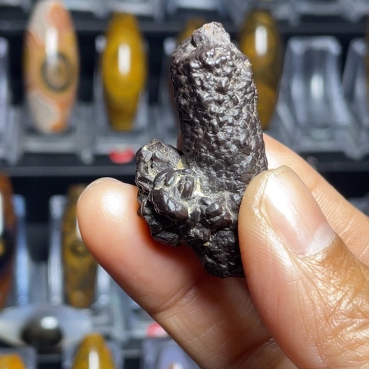 正***光玛瑙/玉髓未镶嵌颈饰