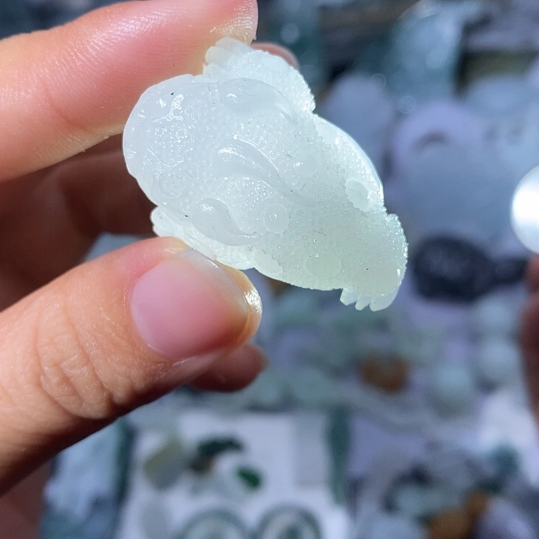 定制翡翠未镶嵌翡翠