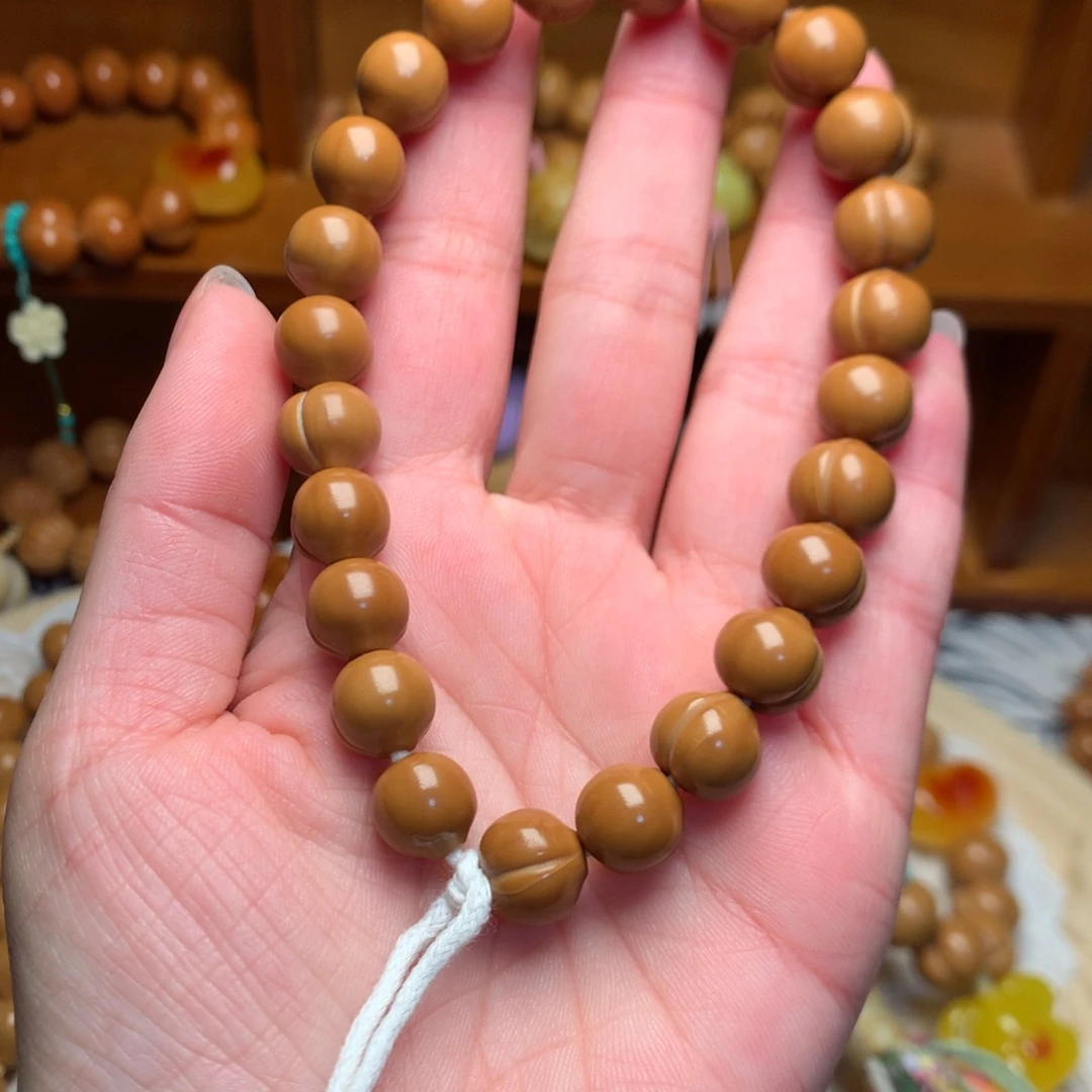 猴头核桃吊坠10屁桃手持素