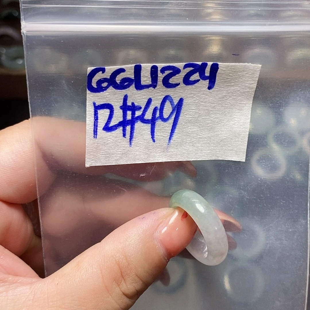 未镶嵌定制翡翠翡翠